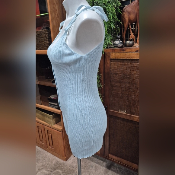 MARBLE Sky Blue Ribbed Fabric - Picture 6 of 11